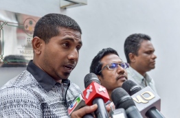 Opposition aligned lawmaker Ahmed Mahloof speaking to reporters. MIHAARU FILE PHOTO/NISHAN ALI