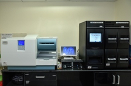 The new Laboratory machine gifted to IGMH by STO. PHOTO/HUSSAIN WAEED/MIHAARU