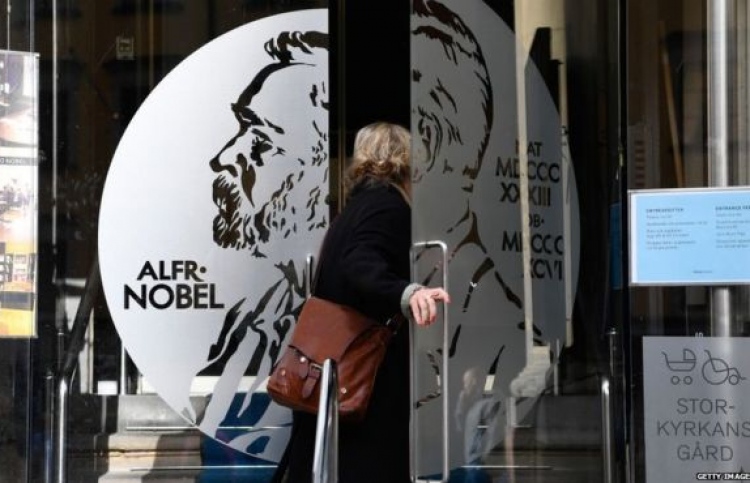 ލިޓަރޭޗާ ނޯބެލް އިނާމު މި އަހަރު ނުދޭން ނިންމައިފި