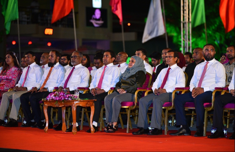 ރައީސް ކަމުގެ މުއްދަތު ދިގުކުރުން