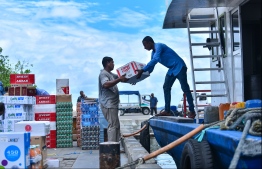 (FILE) Goods being loaded to a boat at North Harbor on May 13, 2018: the newly compiled sea travel guidelines will go into affect in May of 2023 -- Photo: Mihaaru