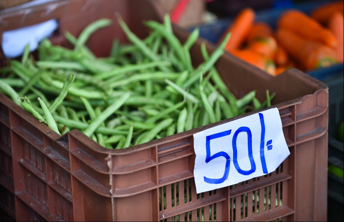 މާލެ: މޭ 14، 2018: ލޯކަލް މާރުކޭޓު ސަރަހައްދުގައި ބަހައްޓާފައި ހުރި ބީންސް ފޮށިގަނޑެއް.-- ފޮޓޯ: ހުސައިން ވަހީދު/މިހާރު