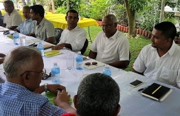 Former President Mohamed Nasheed (C) pictured with senior officials of MDP at a party meeting held in Sri Lanka.