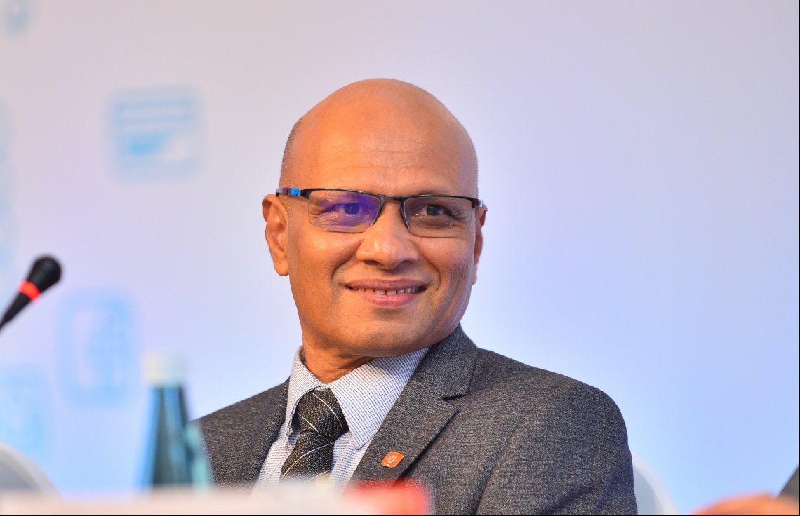 ކުރުނބާ މޯލްޑިވެސް ރިސޯޓު: މޭ 14، 2018- ދިރާގުގެ 29 ވަނަ އަހަރީ އާންމު ޖަލްސާގެ ތެރެއިން: ދިރާގަށް މިދިޔަ އަހަރު ލިބުނު ފައިދާގެ ތެރެއިން ކޮންމެ ހިއްސާ އަކަށް 11.81ރ. ބަހަން ވަނީ ފާސްކޮށްފައި.---ފޮޓޯ: ހުސައިން ވަހީދު/މިހާރު