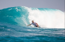 Surfer enjoys the break at Ying Yang.  PHOTO: MICKEY NATTS