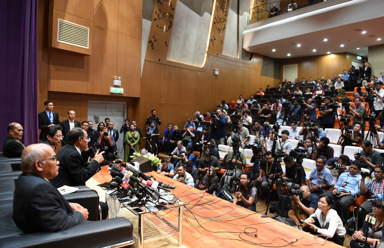 1އެމްޑީބީގެ ކޮރަޕްޝަން ބަލަން ޓާސްކް ފޯހެއް އުފައްދައިފި