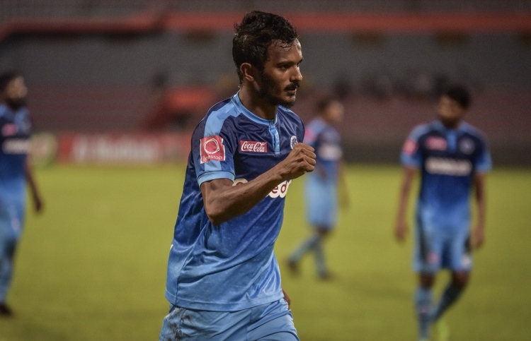 ނިއު އަލުން ދެ ވަނަ މަގާމަށް އަރައިފި