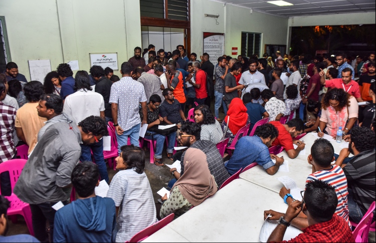 ޓްރާންސްޕޯޓުގެ ހިދުމަތްތަކަށް އޮންލައިންކޮށް ފަށައިފި