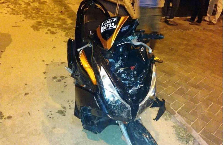 ސައިކަލާއެކު މޫދަށް ވެއްޓި އަންހެނަކާއި ފިރިހެނަކު މަރު