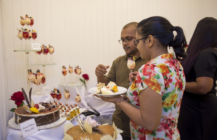 ދަ ކިޗަންގެ ރޯދަ ވީއްލުން، ތަފާތު މީރު ރަހަތައް!