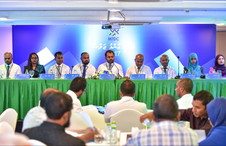 އޮޅުންބޮޅުން: ކީއްވެ؟ ކީއްވެތޯ؟