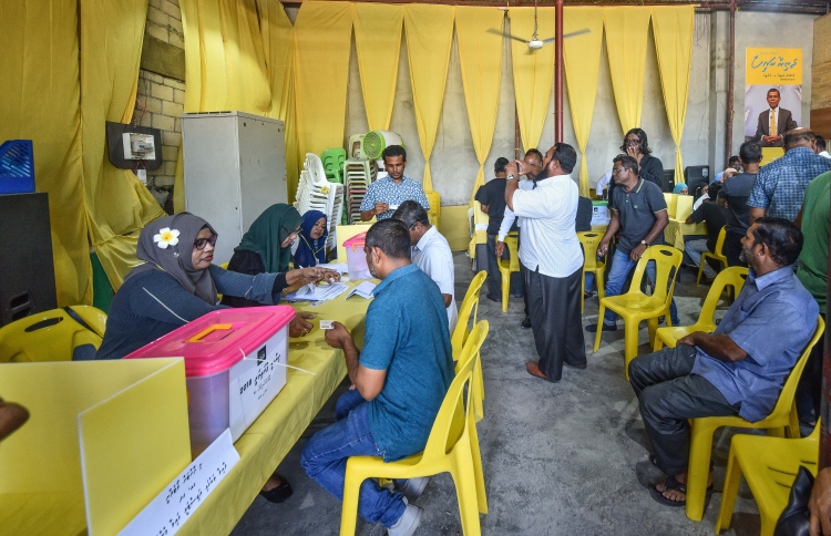 އުކުޅަހާއި ބައެއް ރަށްރަށުގެ ކައުންސިލަރުން ސަސްޕެންޑް