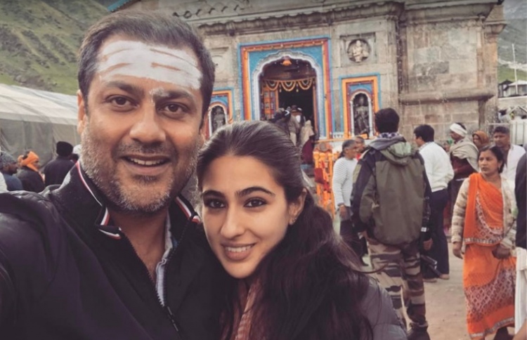 ސާރާގެ މައްސަލަ ކޯޓުން ބޭރުގައި ހައްލުކޮށްފި