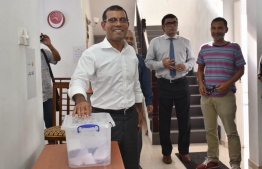 Former President Mohamed Nasheed voting in MDP's presidential primary on May 30 in Sri Lanka. PHOTO/MDP