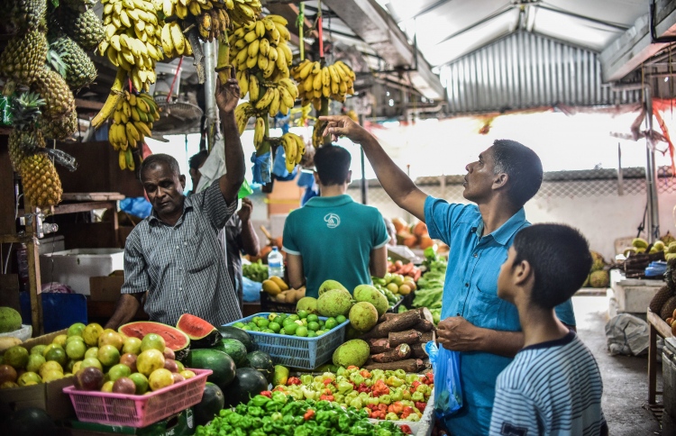 ލޯކަލް މާރުކޭޓު އޮތީ ބޮއްސުންލާފައި: ސިޓީ ކައުންސިލް