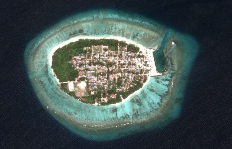 ކުޑަފަރިން މާލެ ގެނައި 92 އަހަރުގެ މީހަކު ޕޮޒިޓިވް