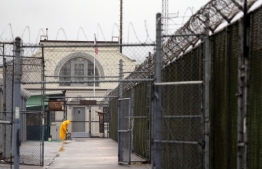 ގައިދީންނަށް ހާރާއި ރޯދަވީއްލުން ދޭން ކޯޓުން އަންގައިފި