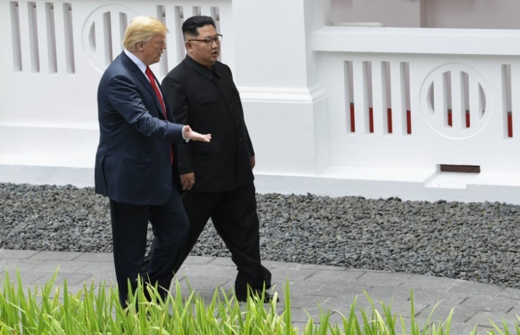 ނޭވީ ސީލްގެ ނާކާމިޔާބު އޮޕަރޭޝަނެއް ފަޅާއަރުވާލައިފި