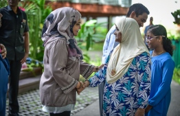 Rasrani Bageecha, Male, June 15, 2018: President Abdulla Yameen and FIrst Lady Fathimath Ibrahim greet the public after Eid prayers on Eid al-Fitr. PHOTO: NISHAN ALI/MIHAARU