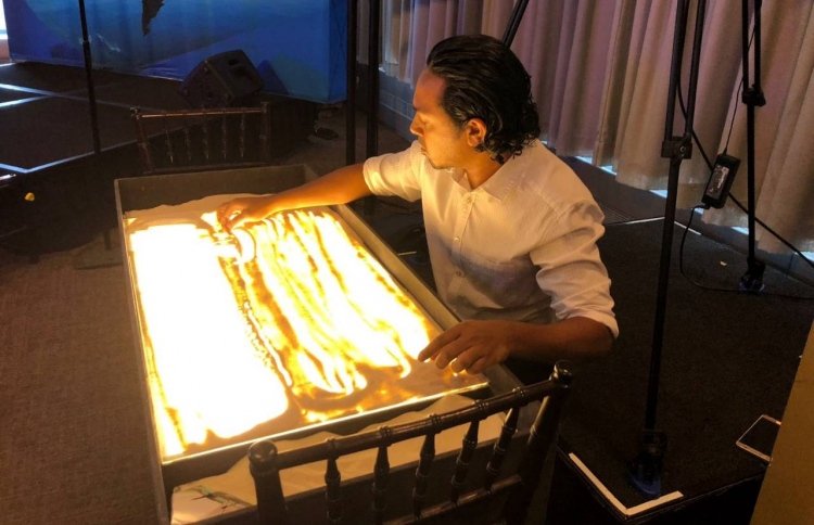 އދ.ގެ މައި މަރުކަޒުގަ ދިވެއްސަކު ހުނަރު ދައްކާލައިފި