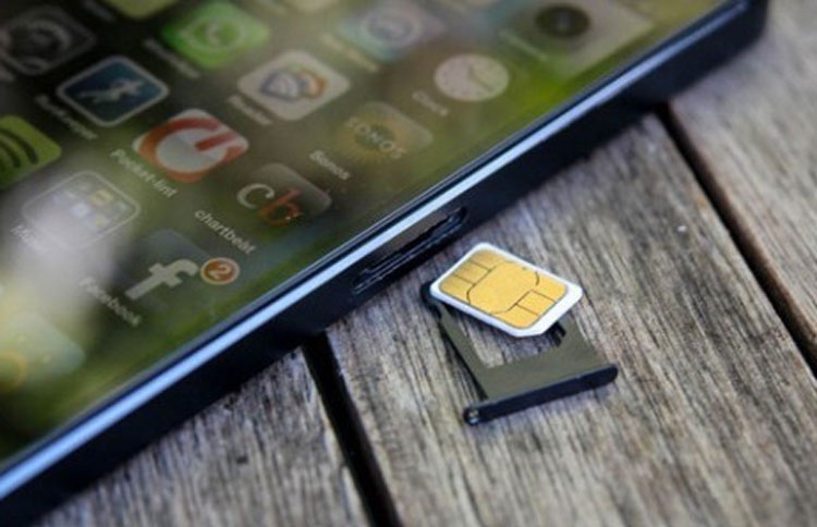 އައިފޯނަށް ޑުއަލް ސިމް ސަޕޯޓް