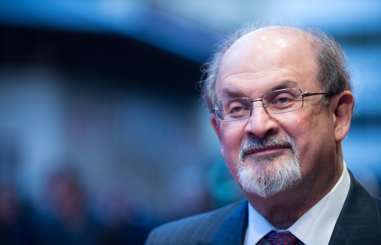 "މިޑްނައިޓްސް ޗިލްޑްރެން" ނެޓްފްލިކްސް އަށް