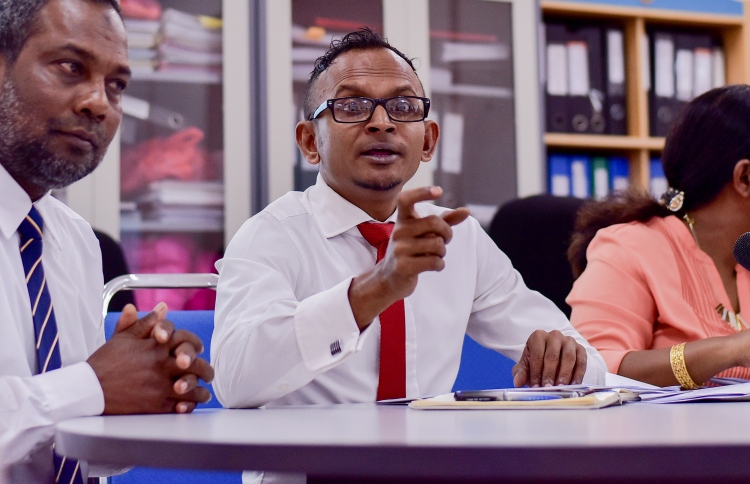 "ދަފުތަރު ހުޅުވާލުމުން ވޯޓުލުމުުގެ ފުރުސަތު ގެއްލިދާނެ"