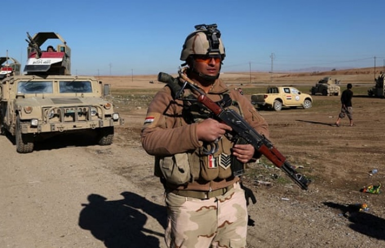 ސީރިއާ ބޯޑަރުގައި އިރާގުން ފެންސެއް ޖަހަނީ