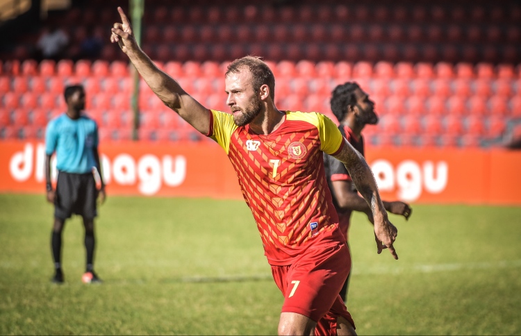 ފޯކައިދޫ އަތުން ވިކްޓަރީ އަށް އުނދަގޫ މޮޅެއް