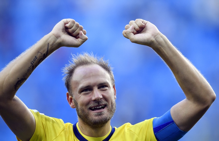 ދަރިފުޅު ދެކިލަން ބޭނުންވަނީ މިރޭގެ މެޗަށް ފަހު!