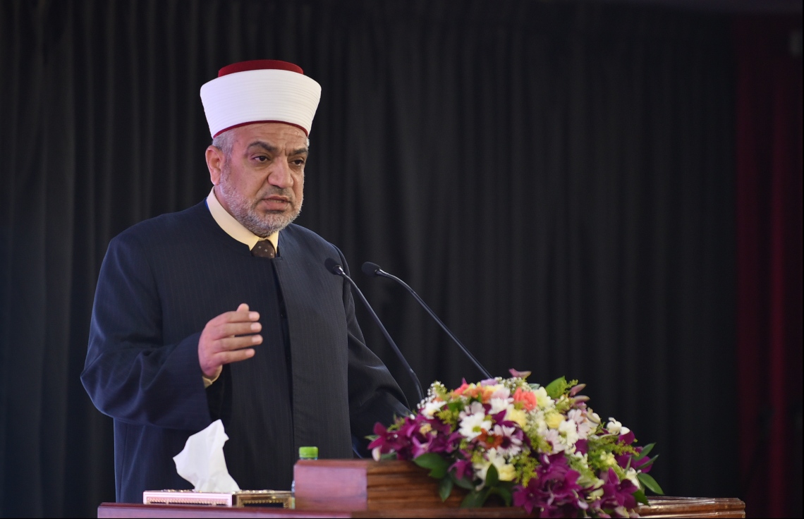 މާލެ: ޖުލައި 8، 2018: ރާއްޖޭގެ ފަތުވާ މަޖިލީހުގެ ފަރާތުން ބާއްވާ ފަތުވާ ފޯރަމް ފެށުމުގެ ރަސްމިއްޔާތުގައި، އުރުދުންގެ ގްރޭންޑް މުފްތީ ޕްރޮފެސާ ޑރ. މުހައްމަދު އަހުމަދު އަލްހަލައިލާ ތަގުރީރު ކުރައްވަނީ.--- ފޮޓޯ: ހުސައިން ވަހީދު/މިހާރު