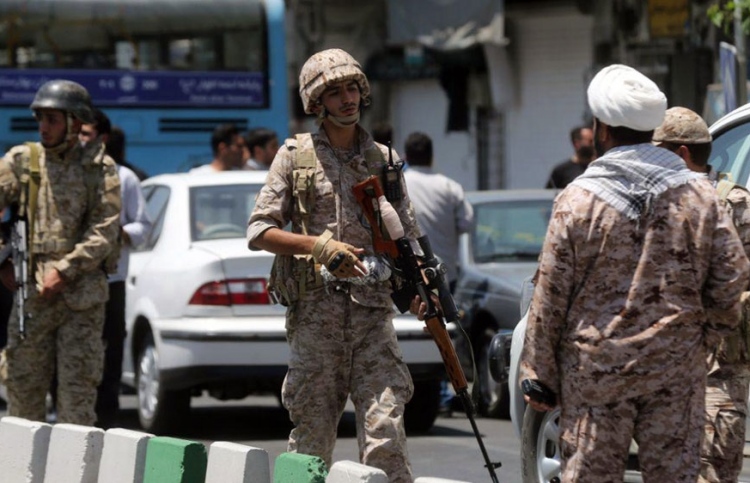 އައިއެސްގެ އަށް މީހުން އީރާނުން ދަންޖައްސައިފި