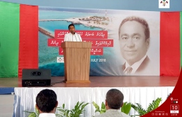 President Abdulla Yameen speaks to residents of M.Dhigaaru during an official trip in July 2018. PHOTO/PRESIDENT'S OFFICE