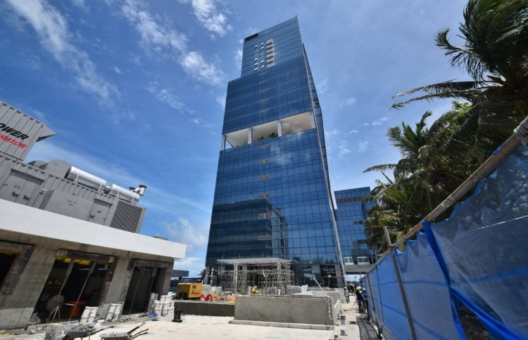 ހާލުބޮޑުވުމުން ފަރުވާދޭން ހުރީ ދަރުމަވަންތަ އެކަނި