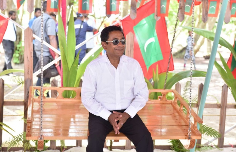 ރައީސް ހއ. އާއި ހދ. އަތޮޅަށް ވަޑައިގެންފި