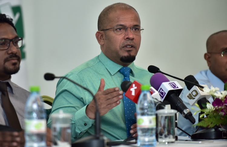 ކުރިން ކެމްޕޭން ކުރިޔަސް މިހުރީ ގާނޫނީ އިމުގައި:ޝަރީފް