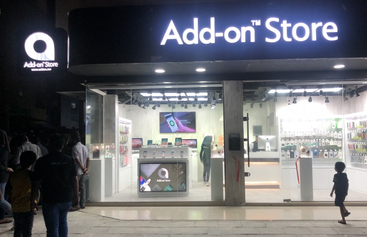 އެޑް އޮން ސްޓޯރުން ހުޅުމާލޭގައި ފިހާރައެއް ހުޅުވައިފި