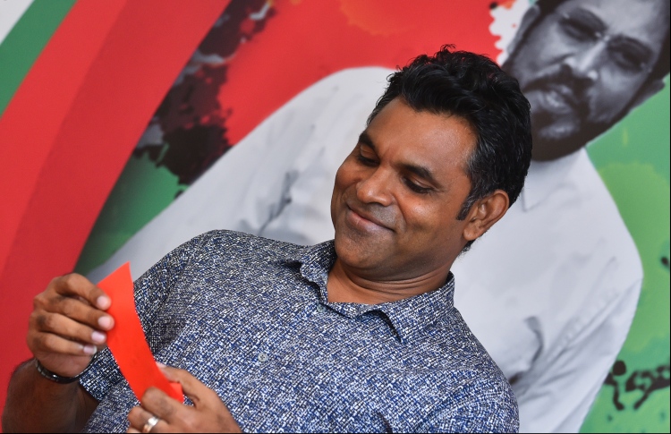 ފައިސަލް އަށް ކުރެއްވި ތާއީދު ގާސިމް ގެންދަވައިފި