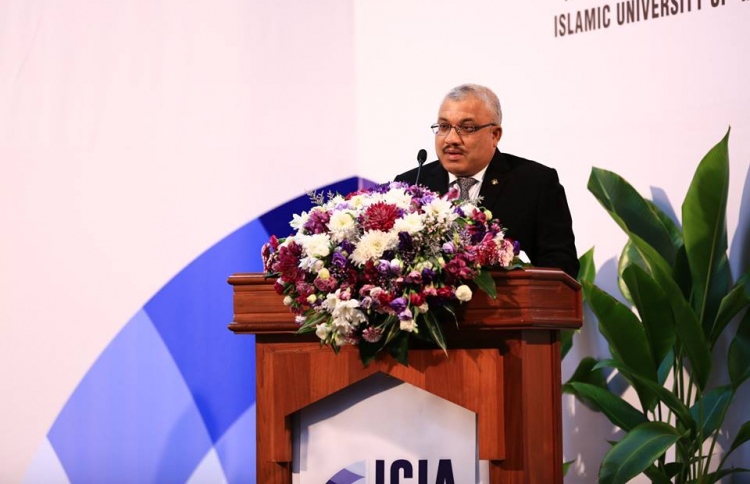 އައިޔޫއެމްގެ ރިސާޗް ކޮންފަރެންސް ފަށައިފި