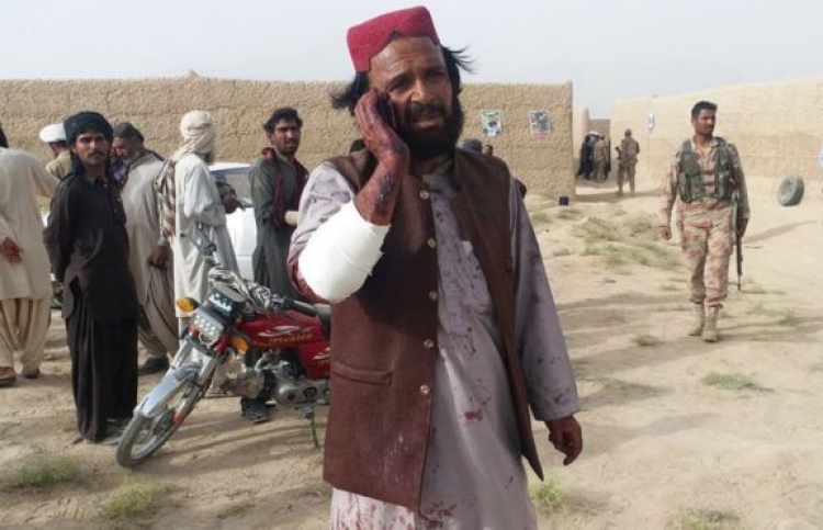 ކެމްޕޭން އެއްވުމެއްގައި ބޮން ގޮއްވައި 130 މަރު