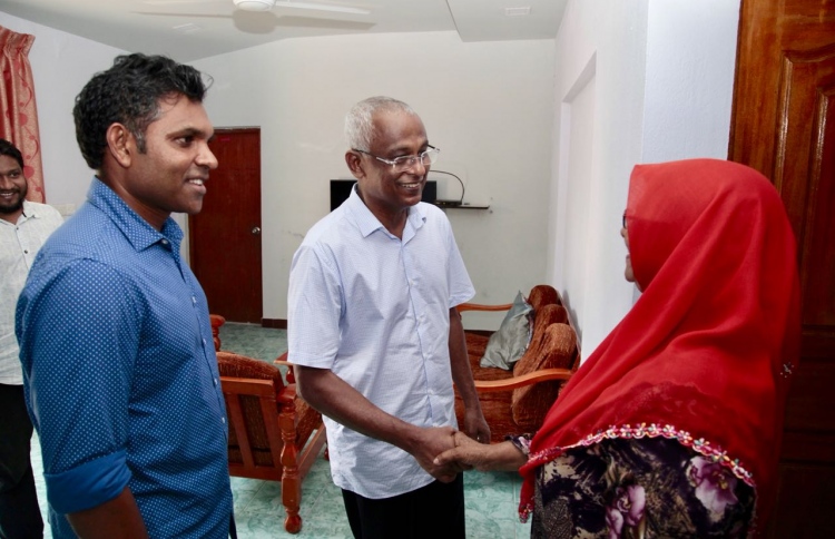 ވީހާ ގިނަ ރިސޯޓުގައި ވޯޓު ފޮށި ބެހެއްޓުމަށް ގޮވާލައިފި