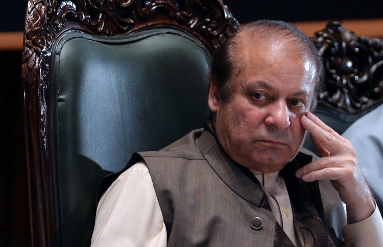 ގޭގައި އައިސީޔޫއެއް ހަދައި ނަވާޒް ޝަރީފް ގެއަށް