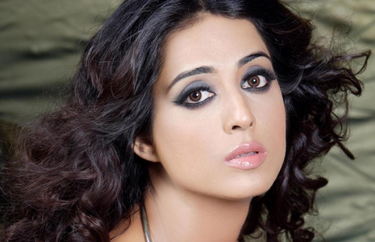 "ދަބަންގް" ކުޅެވުނީތީ ދެރަވަން: މާހީ ގިލް