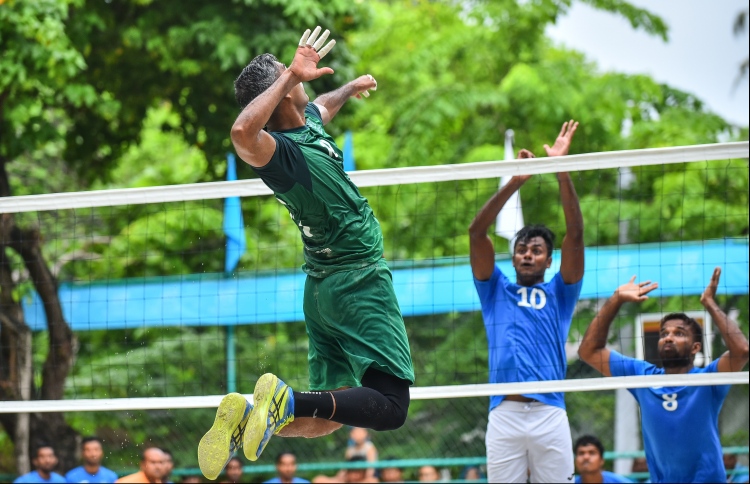 ފައިނަލުގައި ބަނޑޮހާއި ރީތި ރަށުގެ ކުރިމަތިލުމެއް