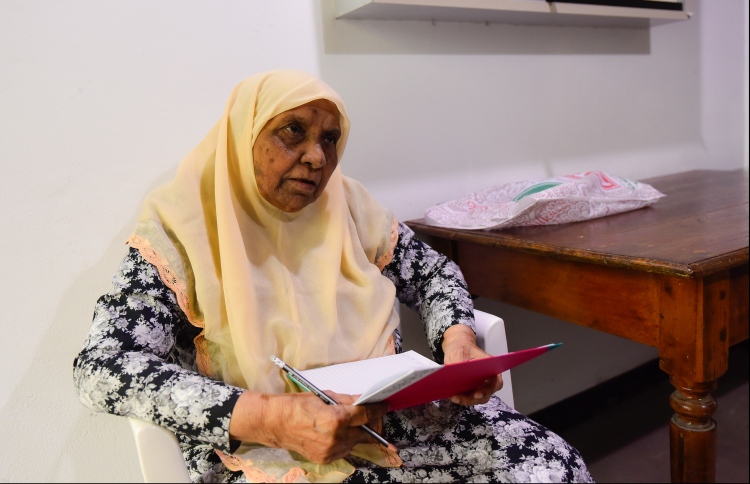 "ގަސްރުކުން މަލަ ފަވާލީ" އައިޝަތު އަނީސްގެ ގަލަމުން