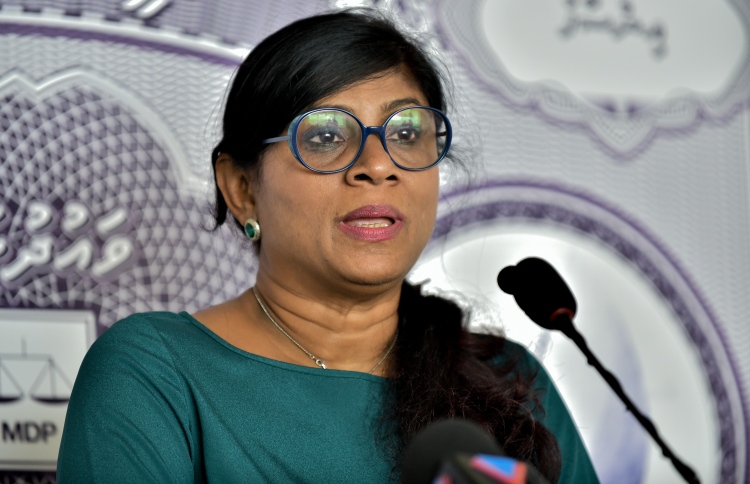 ސަރުކާރުގެ ވަސީލަތް ބޭނުން ކުރާ މައްސަލަ ޕޮލިހަށް