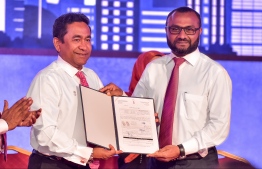 Dr.Shaheem officially joining PPM. PHOTO: NISHAN ALI / MIHAARU