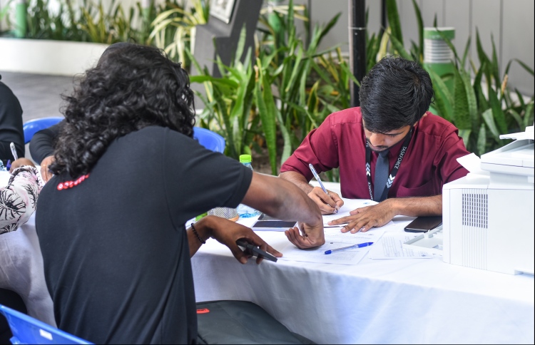 ރީރަޖިސްޓްރޭޝަން މުއްދަތު މިރެއާ ހަމައަށް އިތުރުކޮށްފި