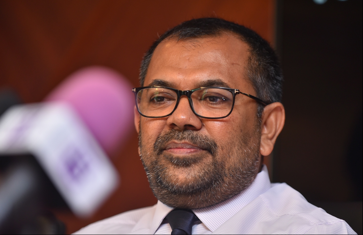 މިނިސްޓަރު ޒަމީރު