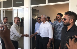 Hinnavaru MP Ibrahim "Ibu" Mohamed Solih is warmly received at Thimarafushi island during his campaign trip to Thaa Atoll on August 5, 2018. PHOTO/MIHAARU